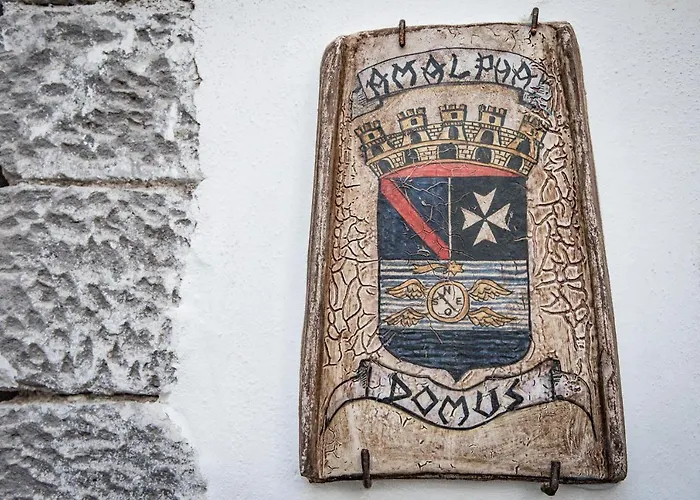 Amalpha Domus 100 Sqm With Ac Wifi And Balcony - 3rd Floor, 50 Steps In The Building Lejlighed