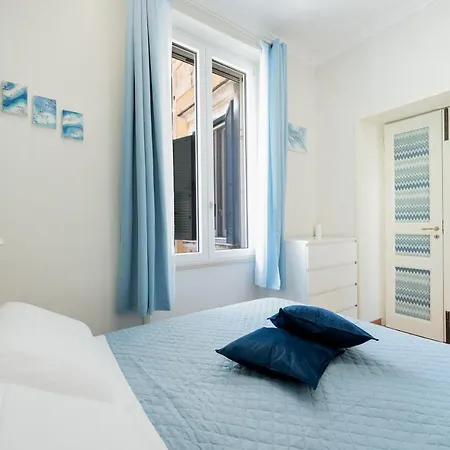 Amalpha Domus 100 Sqm With Ac Wifi And Balcony - 3rd Floor, 50 Steps In The Building Апартаменты *