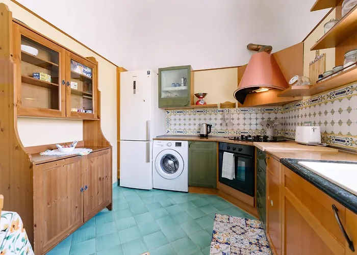 Amalpha Domus 100 Sqm With Ac Wifi And Balcony - 3rd Floor, 50 Steps In The Building * アマルフィ