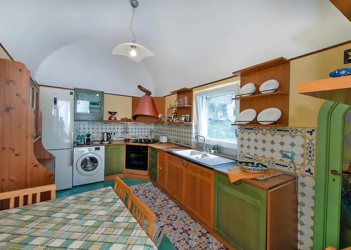 Apartment Amalpha Domus 100 Sqm With Ac Wifi And Balcony - 3rd Floor, 50 Steps In The Building Amalfi