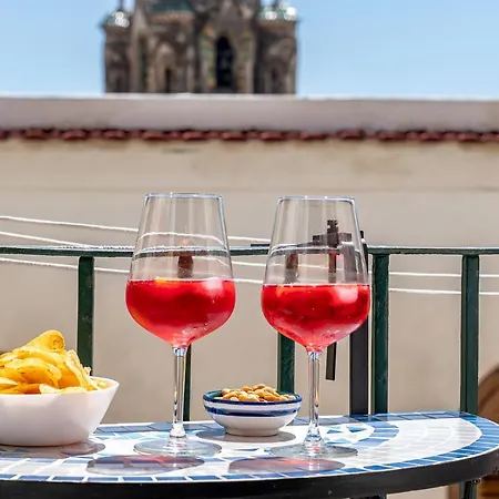 Amalpha Domus 100 Sqm With Ac Wifi And Balcony - 3rd Floor, 50 Steps In The Building *